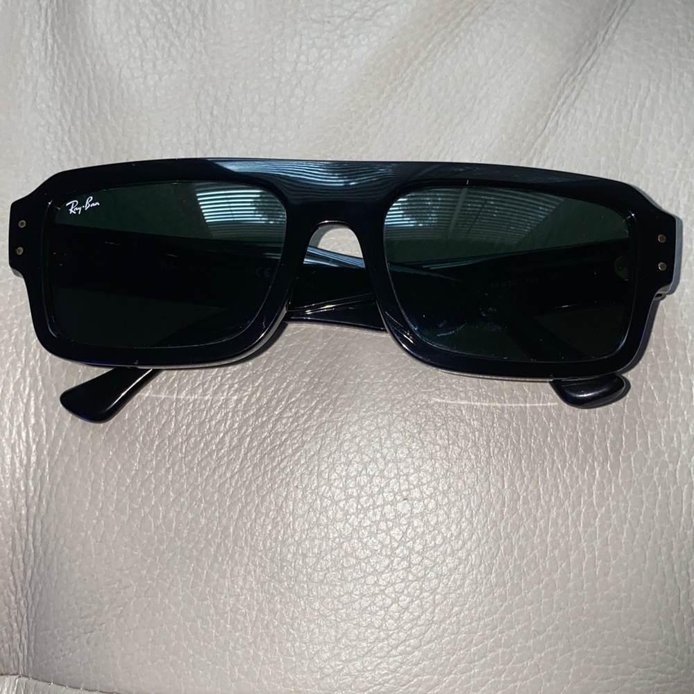 Authentic Polarized Ray-Bans **NEW** Sunglasses -  RB 4454